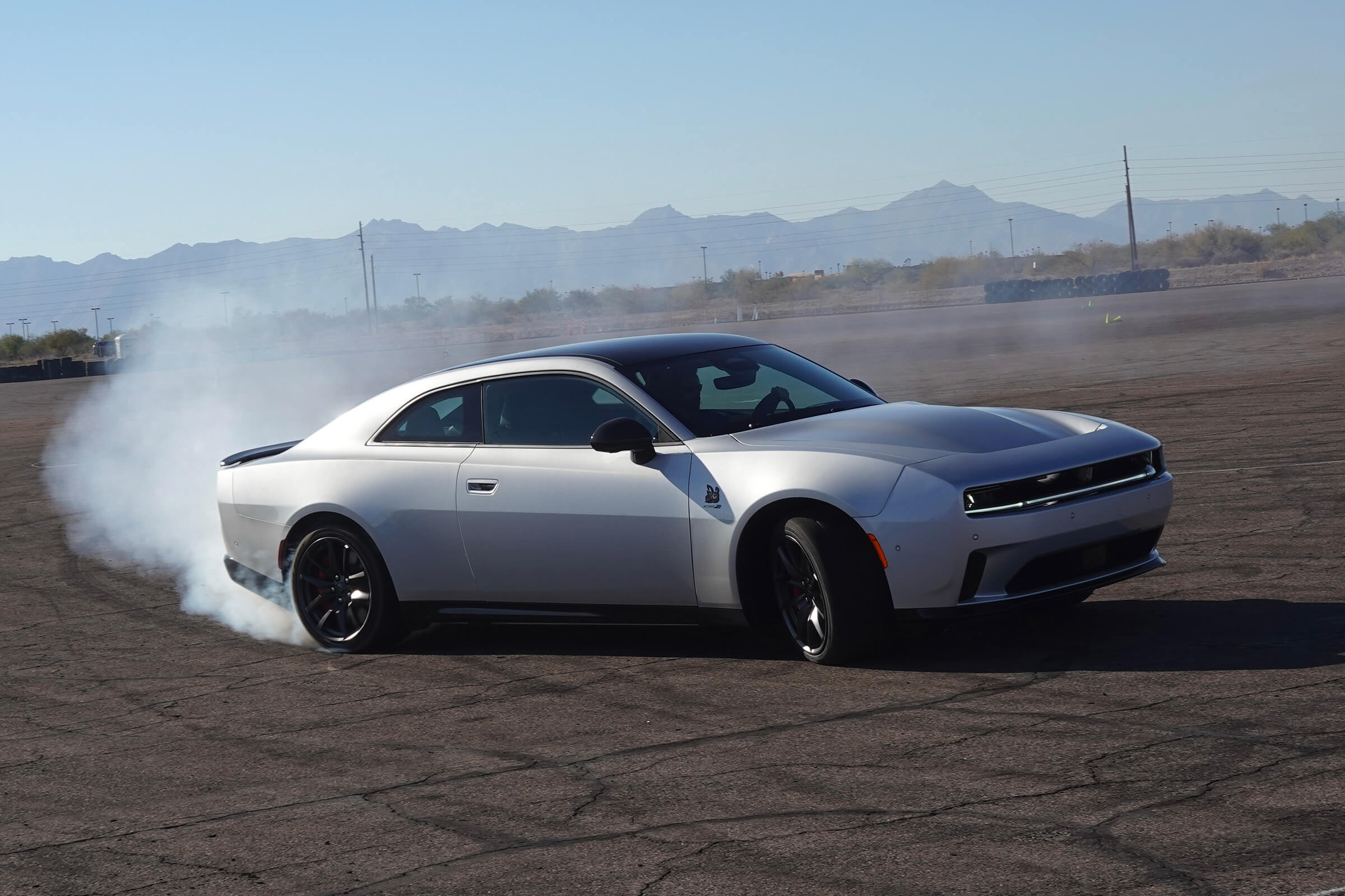 Dodge Charger 2025 - електричний Muscle Car - car4soul.com